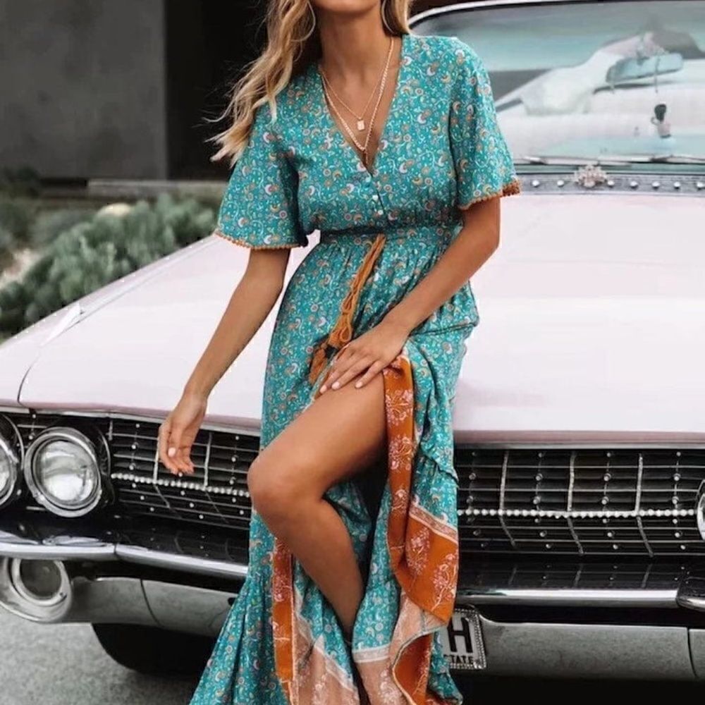NEW! Gorgeous Boho Floral Print Ruffled Flowing Full Maxi Dress Hippie Gypsy